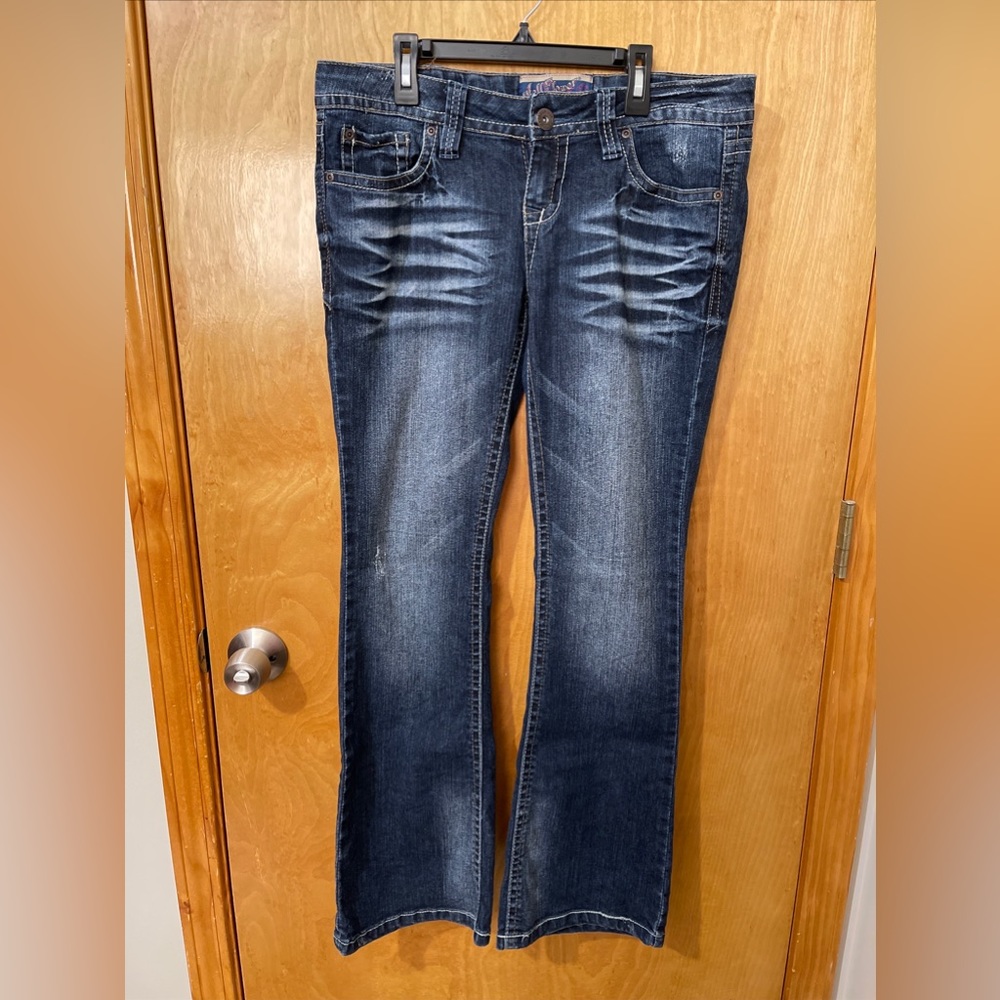 Wallflower Jeans Size 9 Low Rise Dark Wash Bootcut Flare
